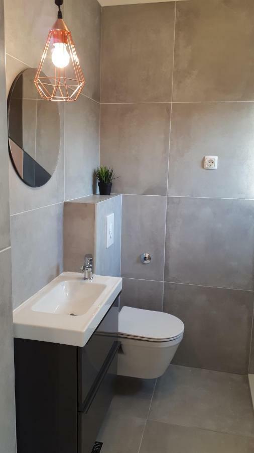 Apartments Julija Preko Kültér fotó